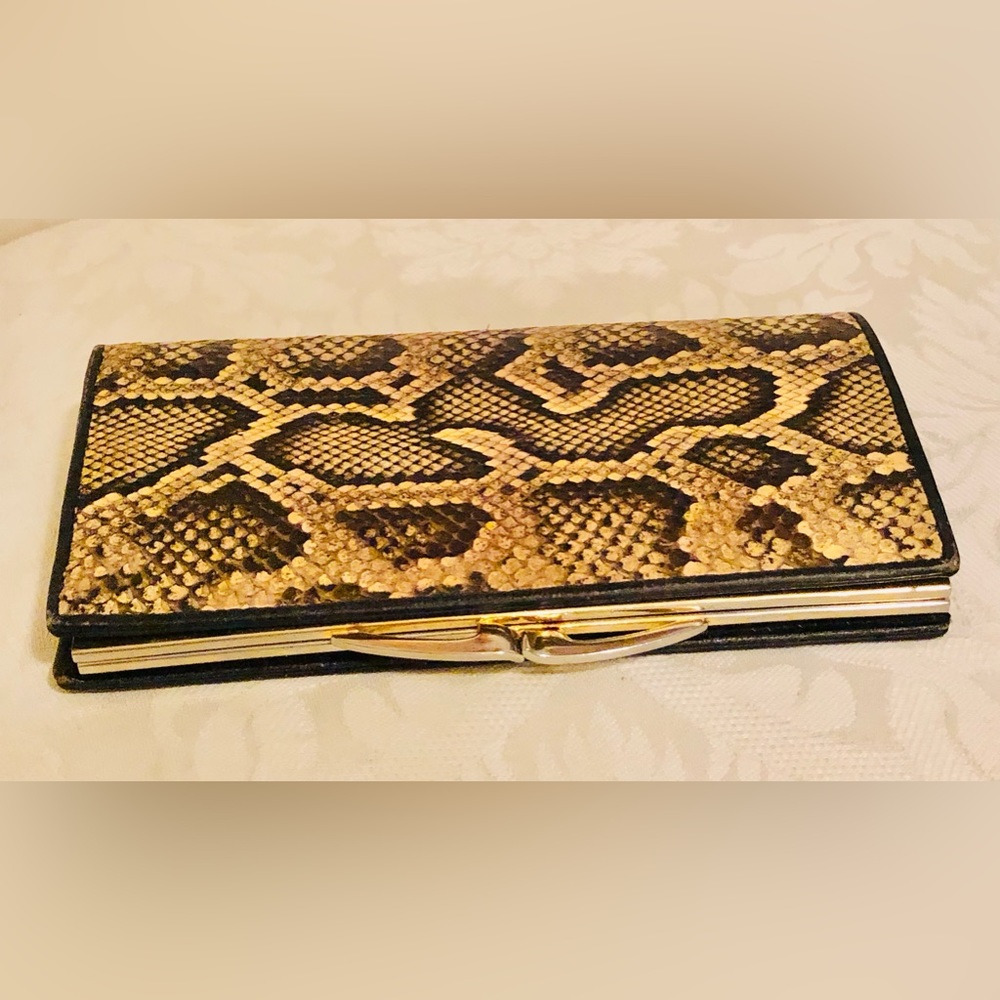 Vtg Custom Genuine Snakeskin long wallet with coin compartment - Picture 3 of 10